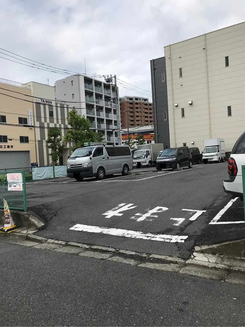 江東区枝川２丁目　月極駐車場